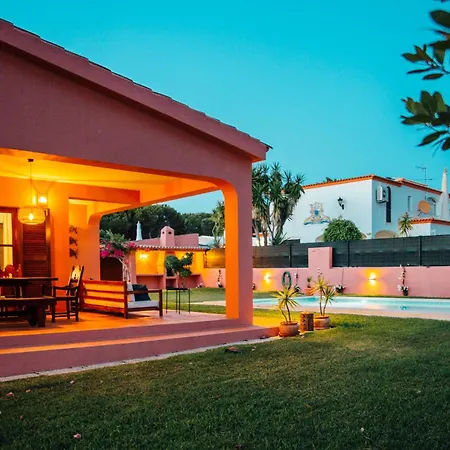 Villa Charismatic Pitanga Private Pool And Garden