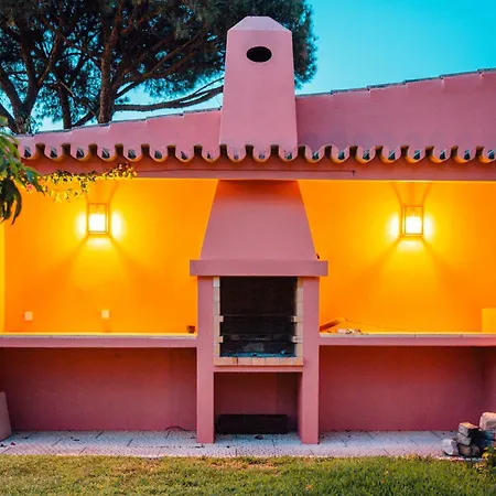 Charismatic Pitanga Private Pool And Garden